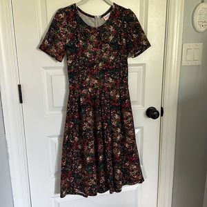 Lularoe floral dress with pockets